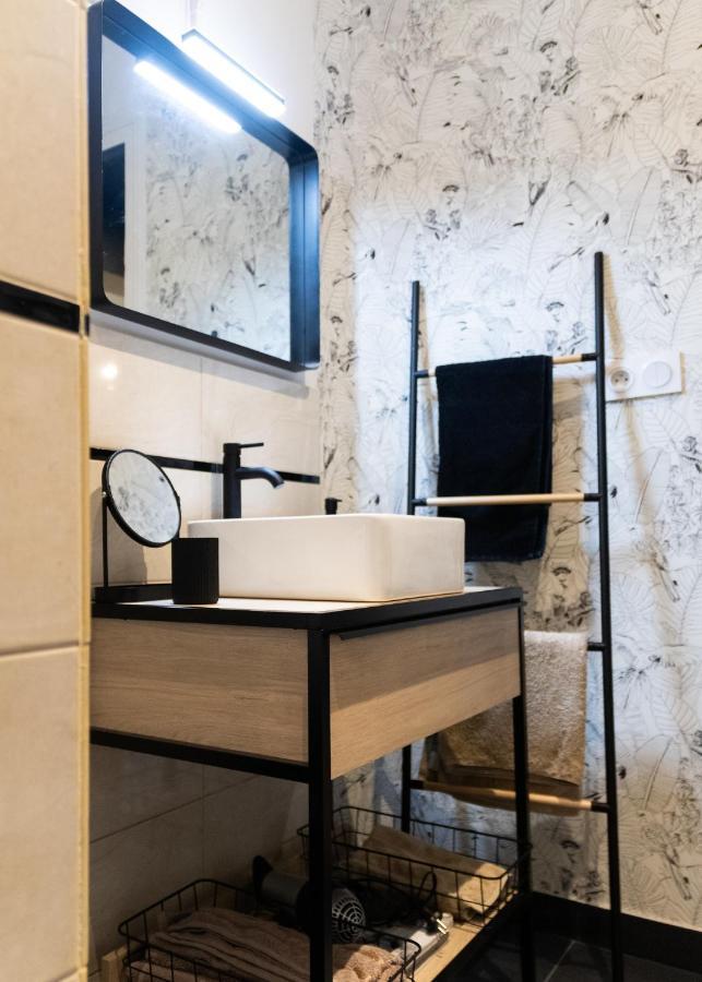 Magnolia : Superbe Deux-Pieces Quartier Du Chateau Pau Zewnętrze zdjęcie